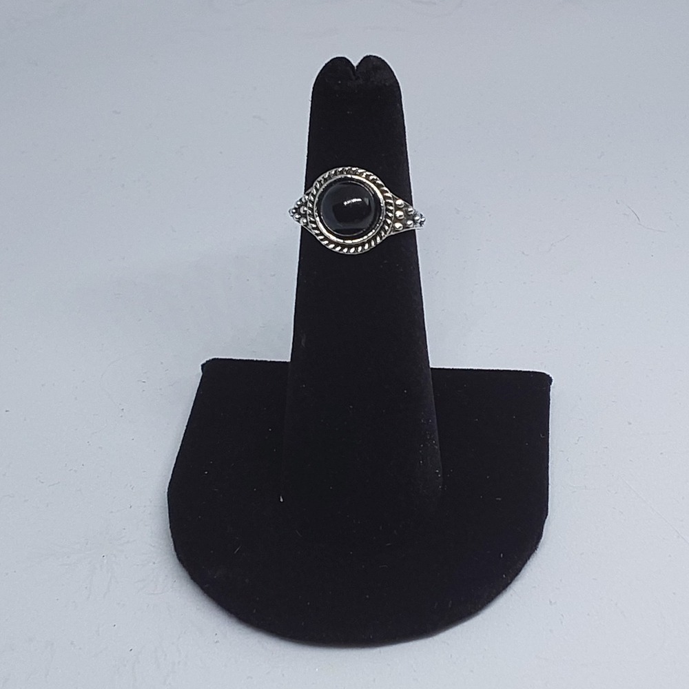 Women's Bohemian Western Retro Zinc Natural Black Inlaid Stone Ring‎ Size 5